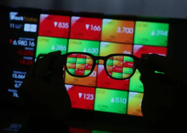 IHSG Terjun Bebas! Sektor Properti Jadi Penyelamat?