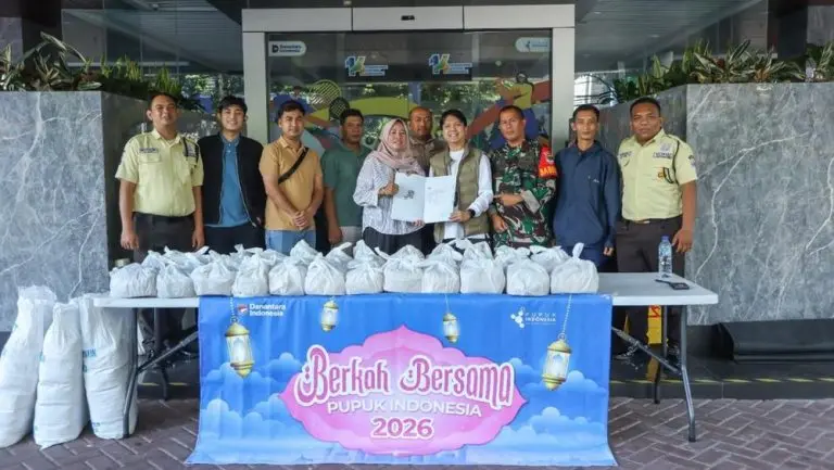 Pupuk Indonesia Gemparkan Iduladha: Ratusan Ribu Warga Rasakan Berkah! pupuk indonesia gemparkan iduladha ratusan ribu warga rasakan berkah