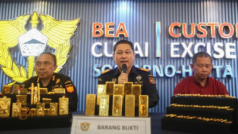 Terungkap! Modus Penyelundupan Emas Rp45 Miliar ke Hong Kong 1 Terungkap! Modus Penyelundupan Emas Rp45 Miliar ke Hong Kong