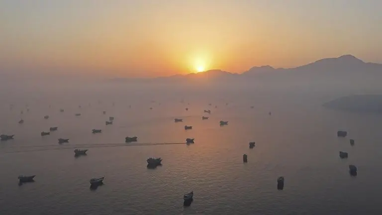 Harga Minyak Hancur Lebur Dunia Geger Hormuz Buka harga minyak hancur lebur dunia geger hormuz buka
