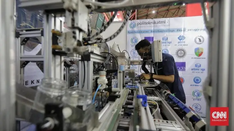 Industri RI Melesat Hadapi Badai Global industri ri melesat hadapi badai global