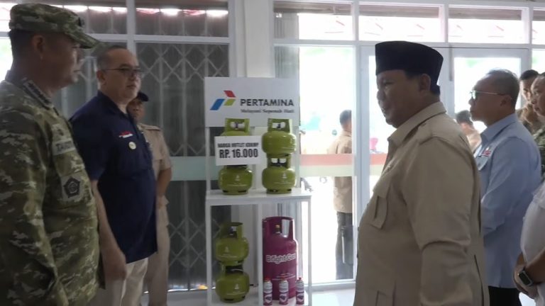 Prabowo Perintah Keras Subsidi Wajib Lewat Kopdes prabowo perintah keras subsidi wajib lewat kopdes