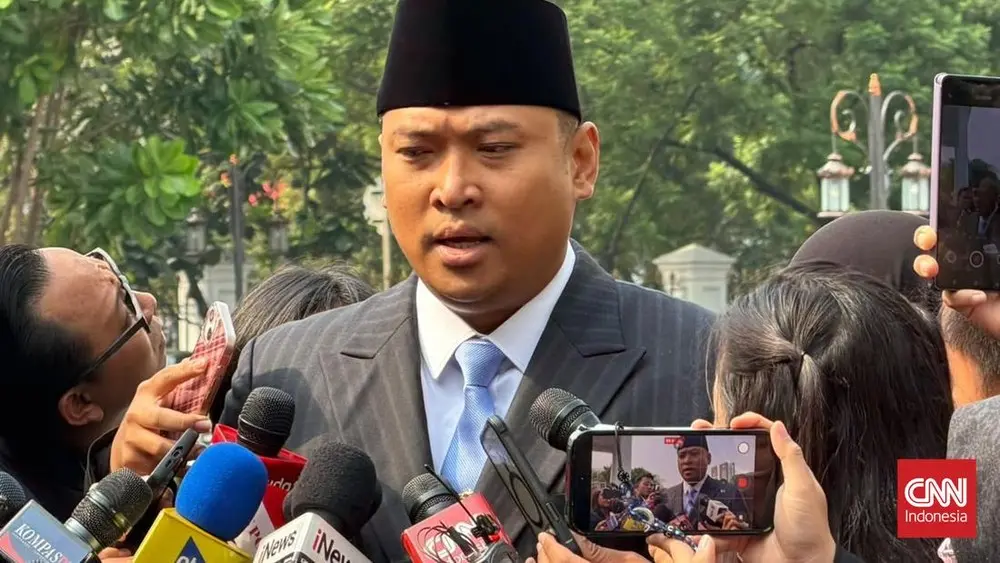 Sudaryono Gebrak Meja Larang Proyek Titipan