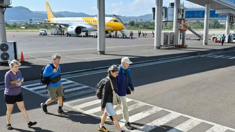 Heboh Bandara NTT Tetap Normal Pasca Gempa heboh bandara ntt tetap normal pasca gempa