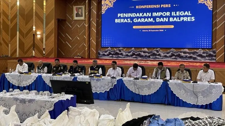 Bea Cukai Sita Impor Ilegal Rp27 M Modus Licik Terbongkar bea cukai sita impor ilegal rp27 m modus licik terbongkar