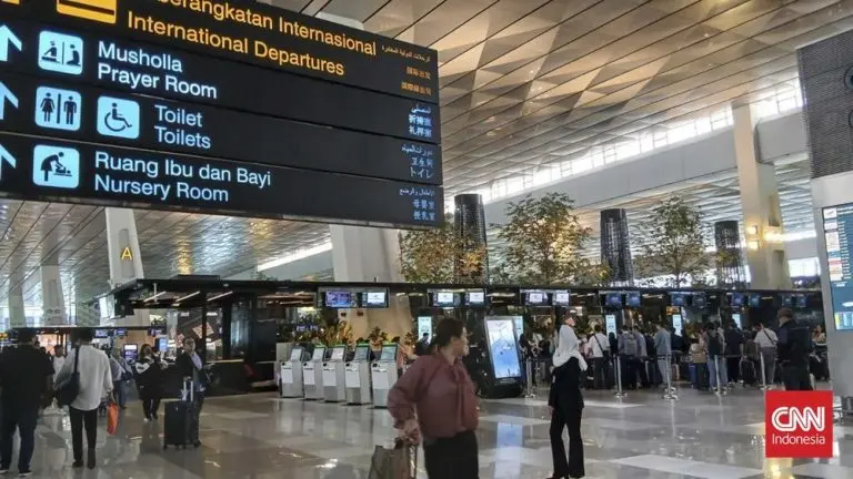 Gawat Garuda Setop Terbang Penumpang Wajib Tahu Ini gawat garuda setop terbang penumpang wajib tahu ini