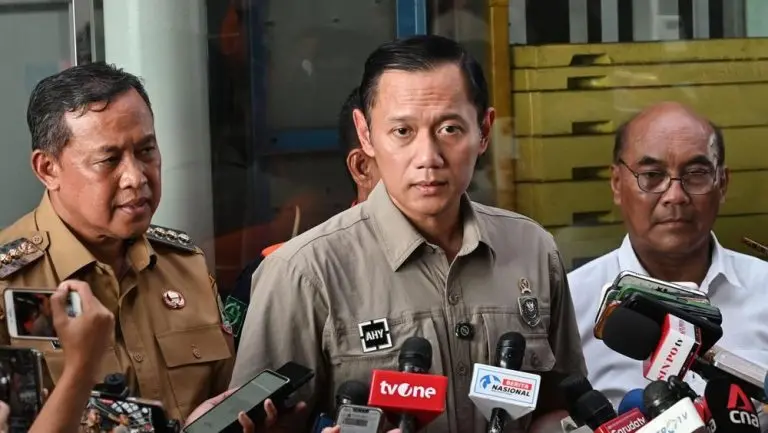Indonesia Darurat Kumuh AHY Bongkar Data Mengejutkan indonesia darurat kumuh ahy bongkar data mengejutkan