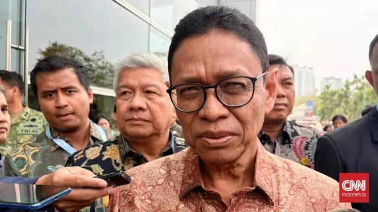 Kapuas Kering Ekstrem Tongkang Sawit Terjebak kapuas kering ekstrem tongkang sawit terjebak