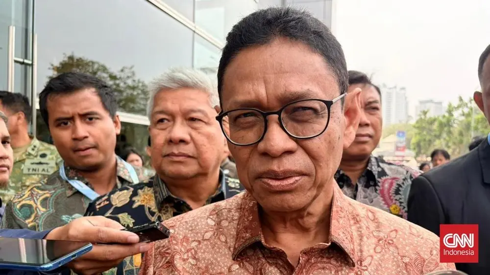 Kapuas Kering Ekstrem Tongkang Sawit Terjebak