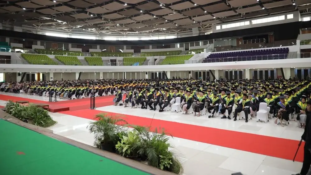 Misi Mulia Ribuan Wisudawan UMS