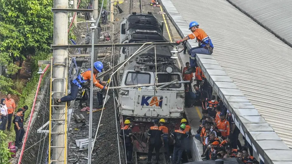 Nasib Masinis Kecelakaan Bekasi di Tangan KAI 1 Nasib Masinis Kecelakaan Bekasi di Tangan KAI