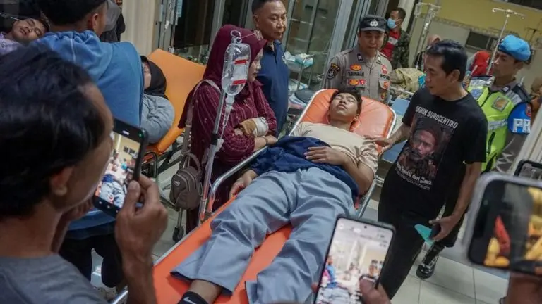 Skandal Gizi Gratis Terkuak Kepala SPPG Dicopot skandal gizi gratis terkuak kepala sppg dicopot