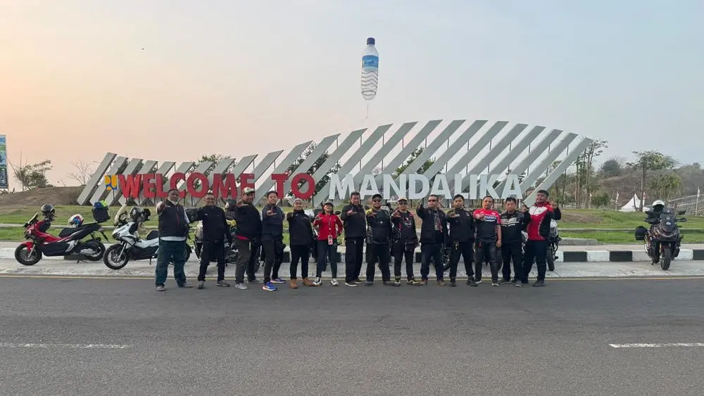 Misi Nekat Ratusan Rider Tempuh 1400 KM