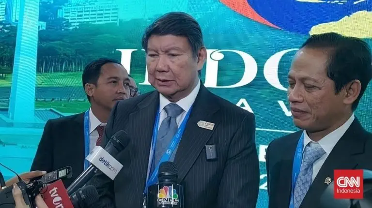 Pemerintah Siapkan HP Gratis Untuk Bansos pemerintah siapkan hp gratis untuk bansos