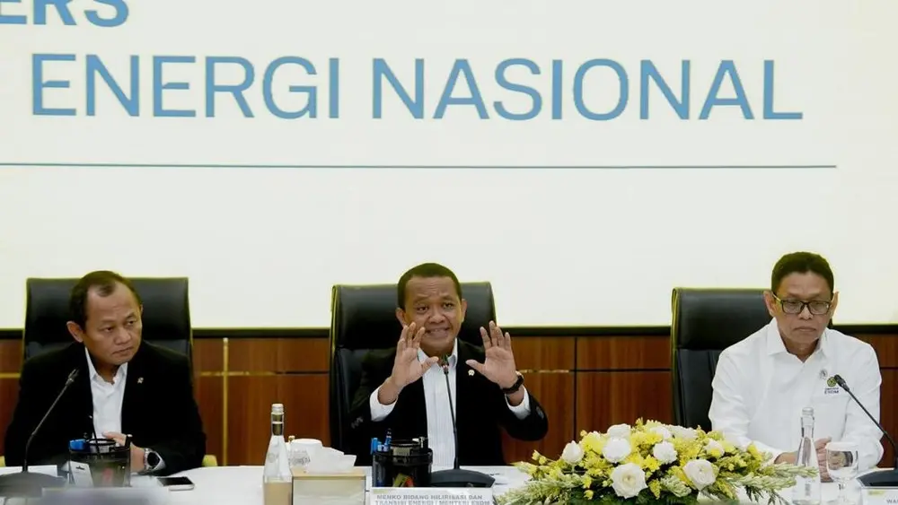 Perusahaan Asing Nekat Tambang Ilegal