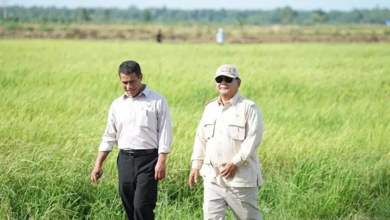 prabowo tekan mentan jaga hutan primer