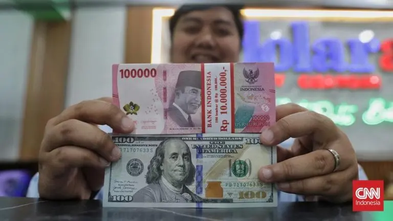 Rupiah Terpuruk ke Level Rp18.135 per Dolar AS rupiah terpuruk ke level rp18 135 per dolar as