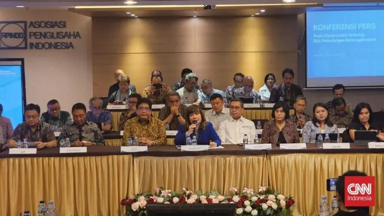 RUU Ketenagakerjaan Ancam Lapangan Kerja ruu ketenagakerjaan ancam lapangan kerja